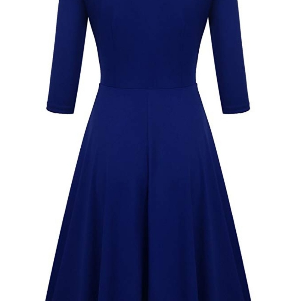 Dress - Picture 3 of 3